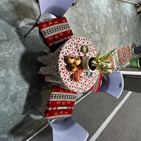 Lola's מלון Gjirokastër