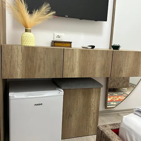 Lola's 酒店 Gjirokastër